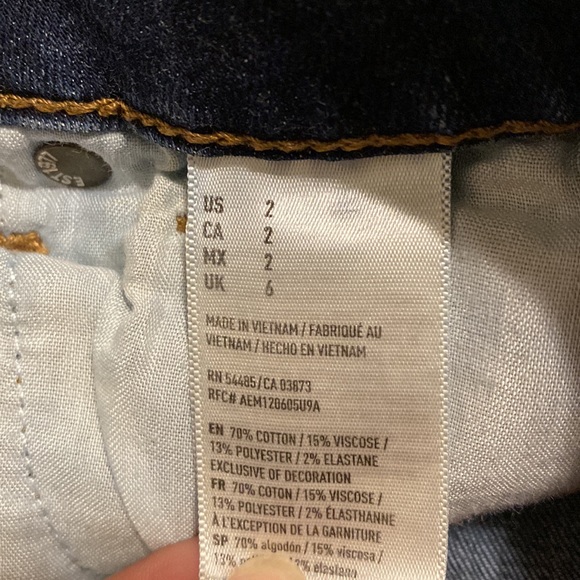 American Eagle Shorts - Picture 4 of 4